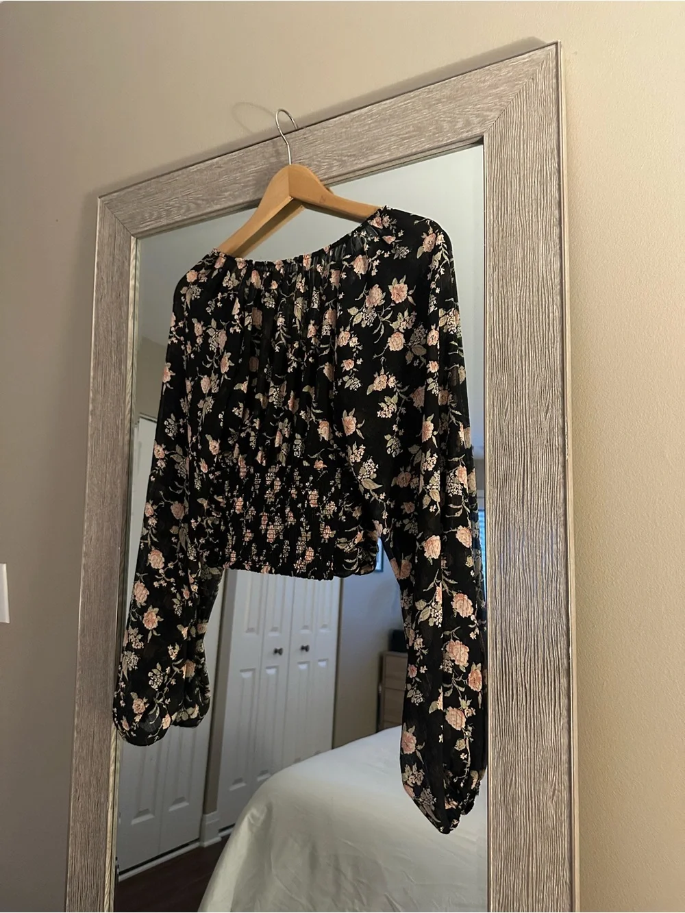 Free People Black And Pink Floral Rose Smocked Long Sleeve Boho Crop Blouse XS